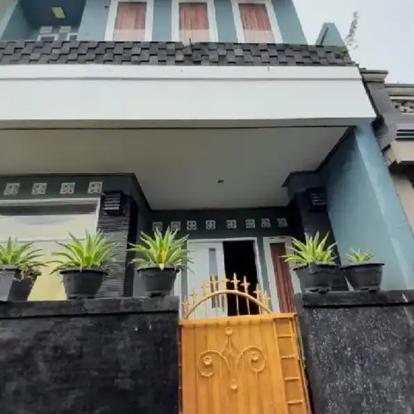 Dijual RUMAH 2LT, Jl. Diponegoro Dauh Puri Kangin Denpasar