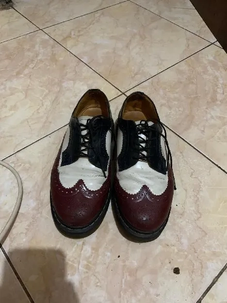 sepatu dr.martens original made in thailand