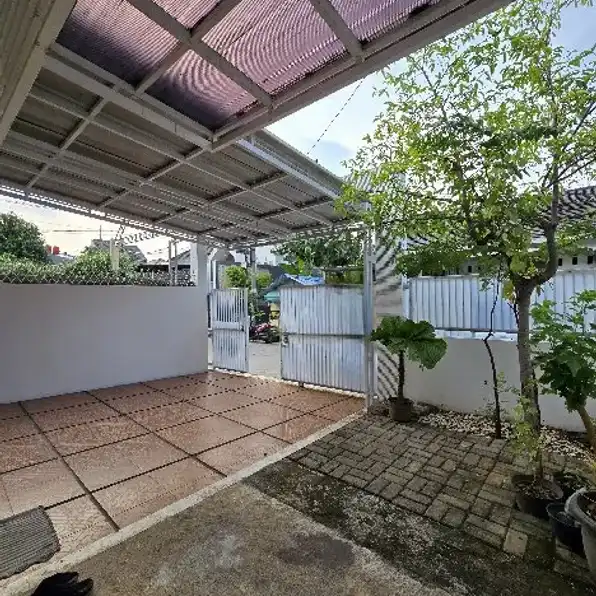 rumah secondary di Jaticempaka Pondok Gede 