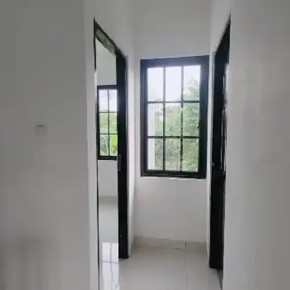 RUMAH BARU DI KOMPLEK BUMI PUSPITEK BSD CITY. BISA KPR