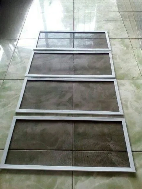 Kasanyamuk rollerblind wallpaper dan gorden gordyn hordeng lengkap minimalis