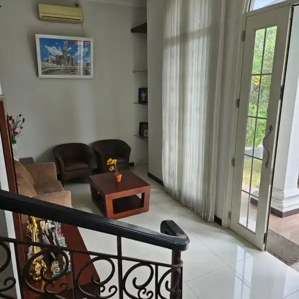 Rumah Minimalis Shm di Raffles Garden Citraland Surabaya