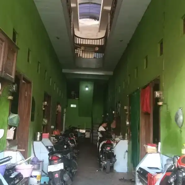 Rumah Kost Aktif 3 Lantai Tambak Pring Asem Rowo Surabaya barat full penghuni strategis