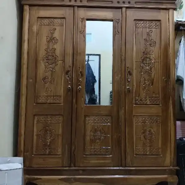 lemari jati 3 pintu