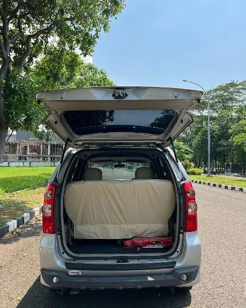 toyota avanza G tahun 2009