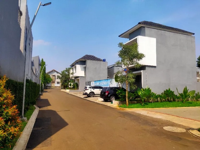 Rumah paling murah dan 2 lantai 