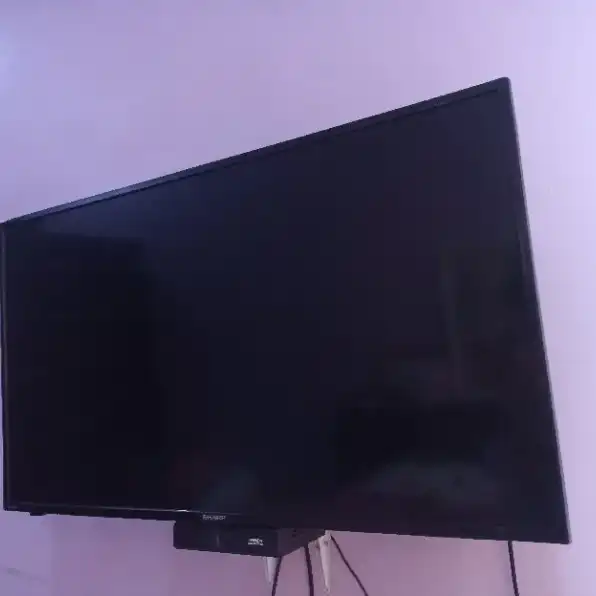 TV Sharp Aquos 43 Inch Bekas TV Bekas