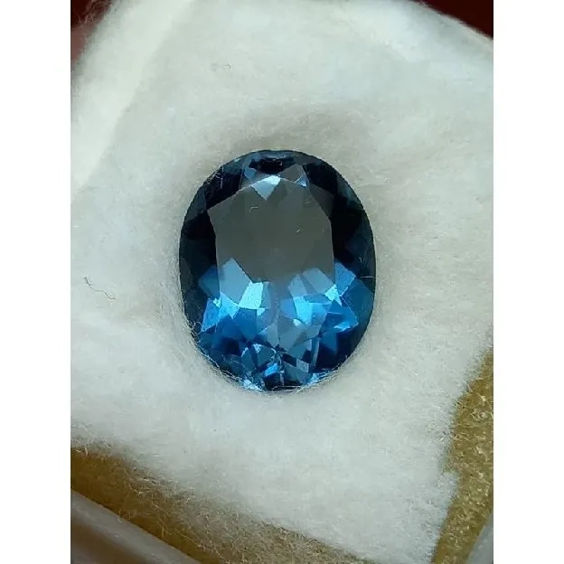 natural blue topaz london 3.95ct