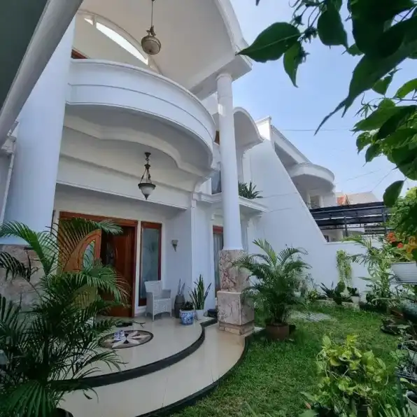 Dijual Rumah Mewah di Bintar Sektor Kota Tangerang Selatan