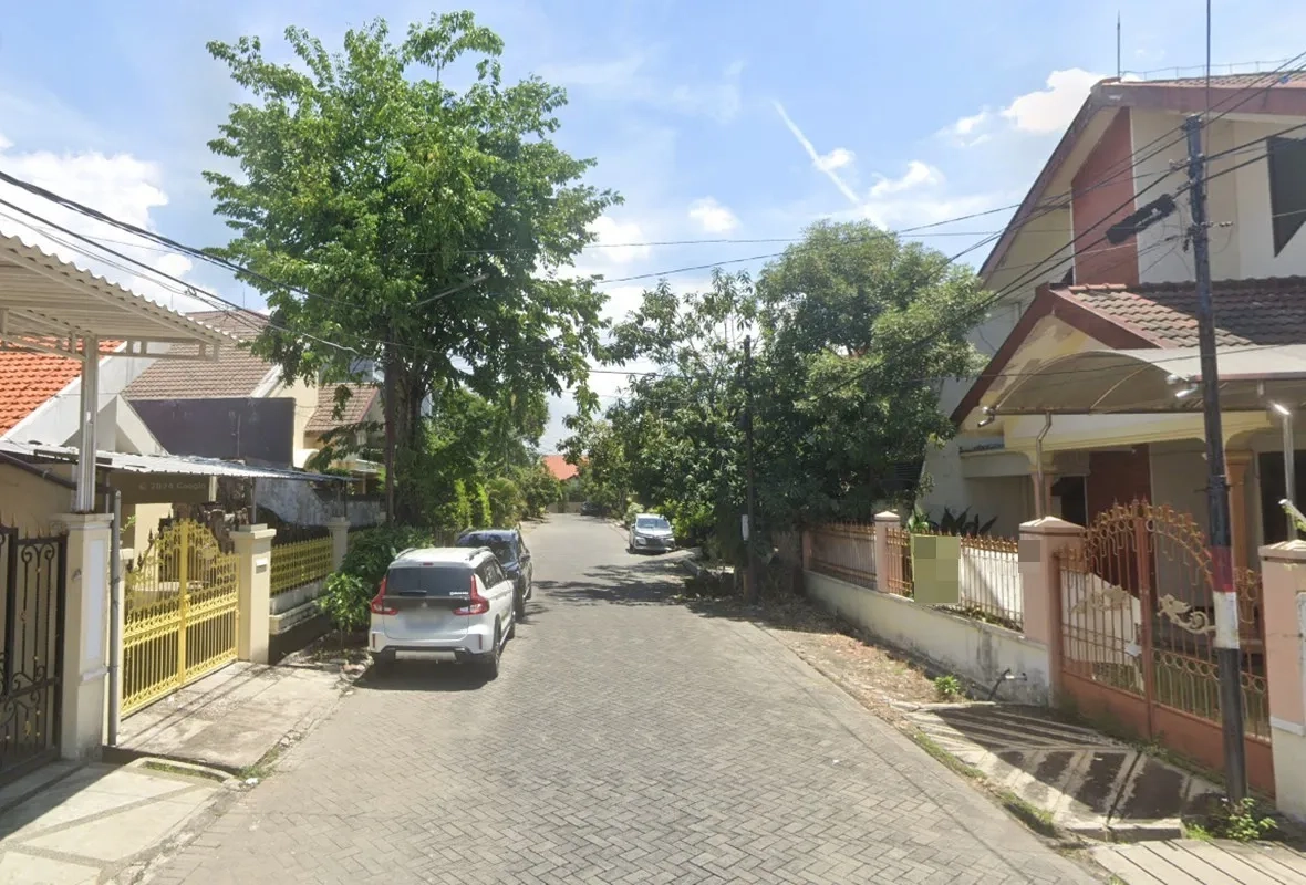 Rumah Kosong Bagus di Jalan Sidosermo Kota Surabaya Shm