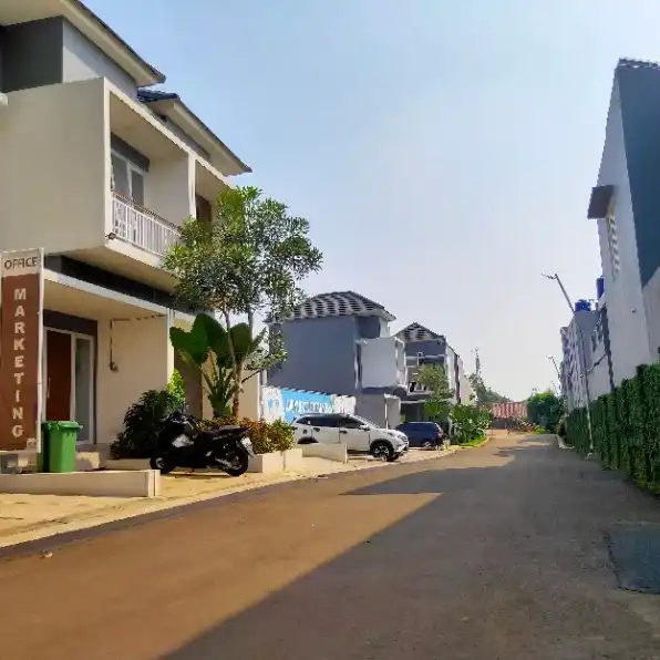 Rumah 2 lantai dan murah di pamulang