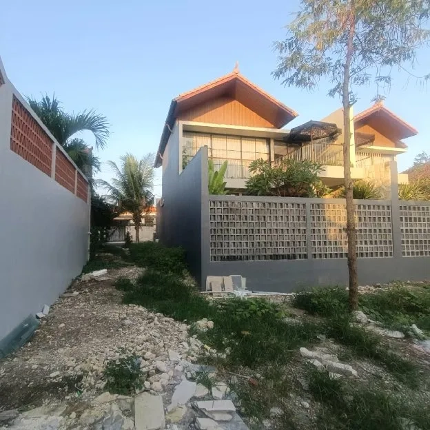 Dijual 6,77 are, Jl. Raya Umah Buluh Kayu Tulang Utara Canggu Kuta Utara