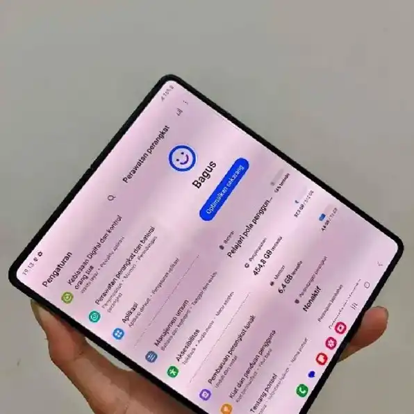 Samsung Galaxy Z Fold 4