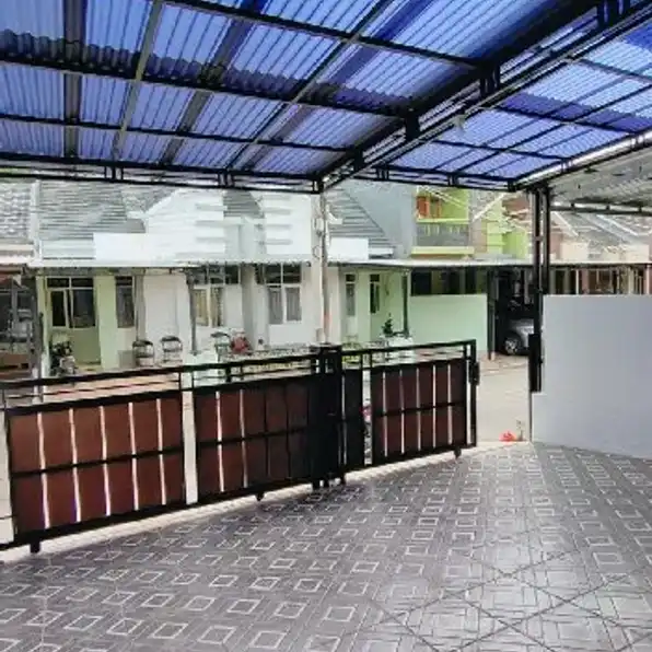 Rumah Baru di Komplek Cendana Residence nempel walikota Tangerang