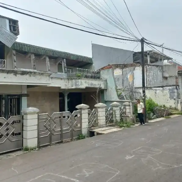 Murah Banget Rumah dibawah NJOP.     Komplek Bea Cukai