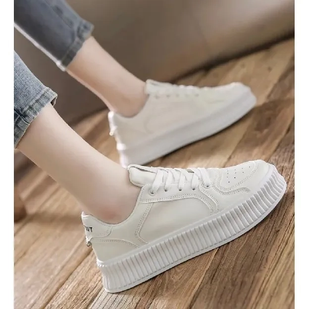 Sepatu Sneakers Wanita Sekolah Olahraga Sport Putih Import