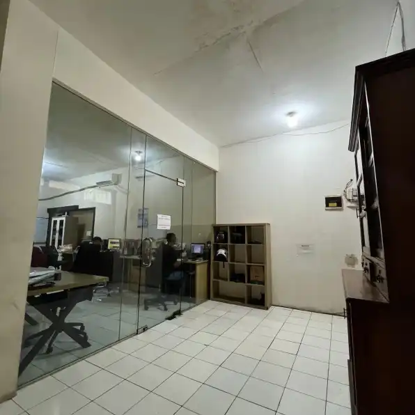 Jual Ruko dan Kantor Siap Pakai di Jalan Cibulan Jakarta Selatan