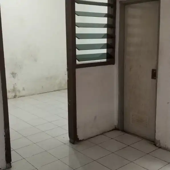 Dijual Rumah Kosong di Jalan Ploso Timur Kota Surabaya