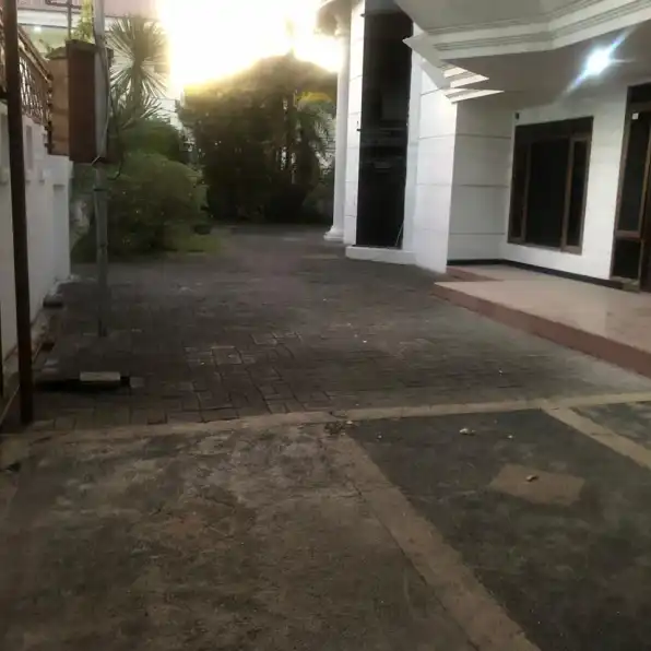 Rumah Sangat Mewah di Villa Kalijudan Kota Surabaya Shm