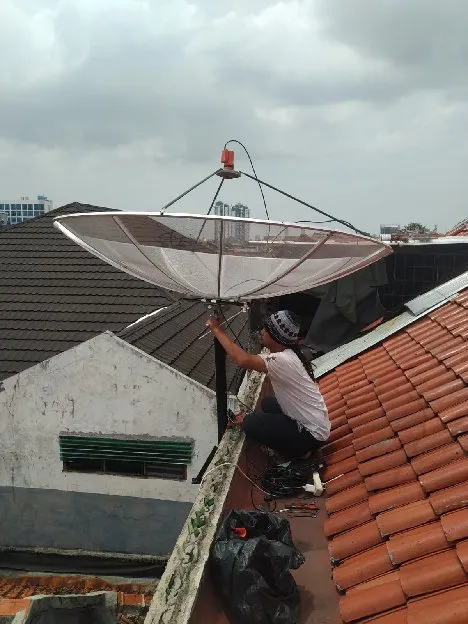 Panggilan Setting Service PROMO 2025 & Pasang Antena Parabola Di Kebon Pala Jak-Tim