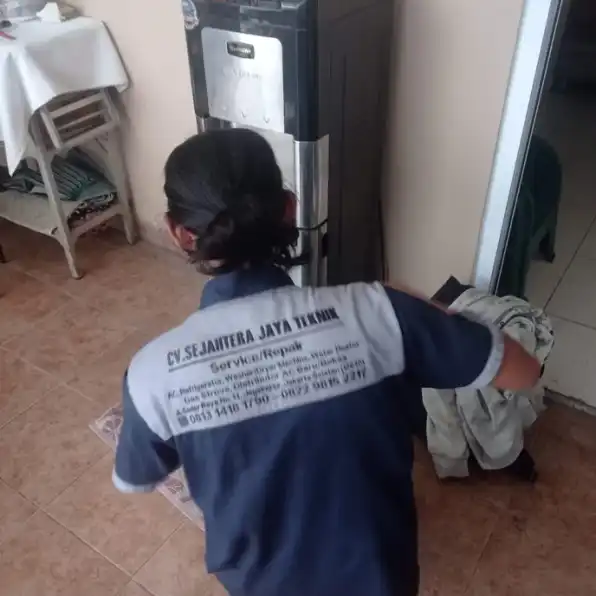 WA. 0822.9815.2217 - 0813.1418.1790 Jasa Service Dispenser & Jasa Cleaning Dispenser Cimande, Caringin, Bogor Terdekat