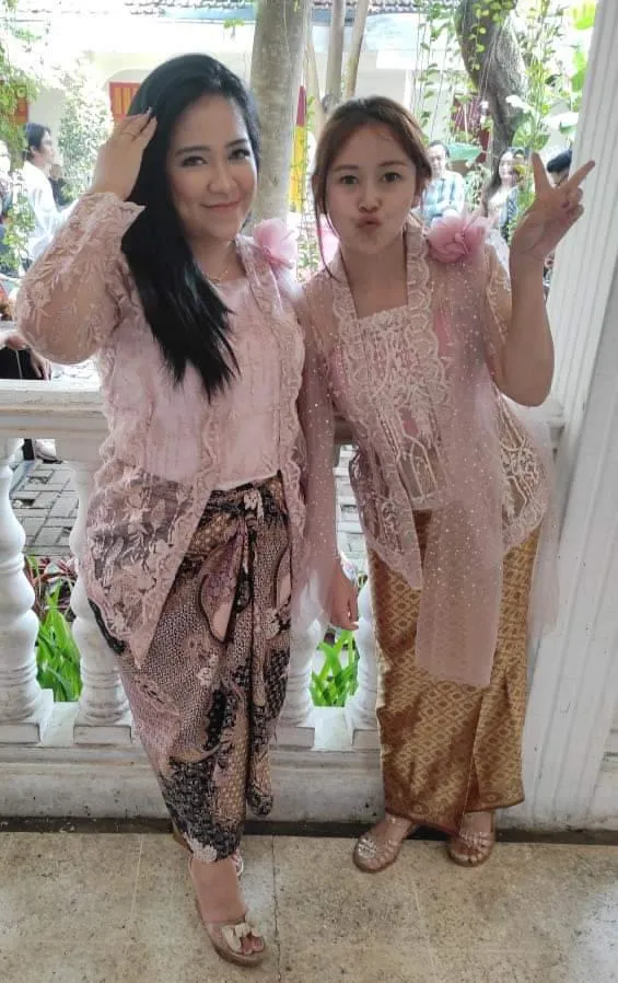 New Design, Kebaya Lamaran, Rok Kebaya, Wisuda, Kebaya Kutubaru, Bengkulu, NENG LINA KEBAYA