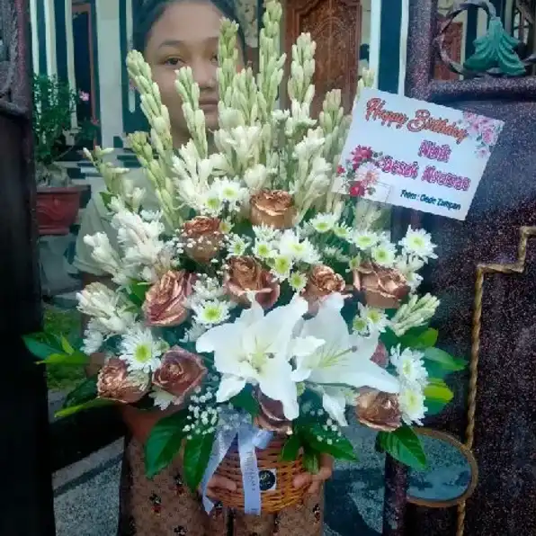 Toko Karangan Bunga Denpasar Bali 0822-3665-5989 Purnama Florist