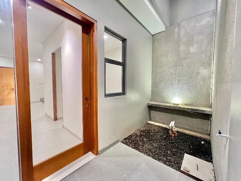 Hunian minimalis modern dalam komplek di Jatiasih Bekasi