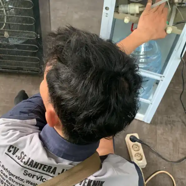 WA. 0822.9815.2217 - 0813.1418.1790 Jasa Service Dispenser & Jasa Cleaning Dispenser Kebon Baru, Tebet, Jakarta Selatan Terdekat