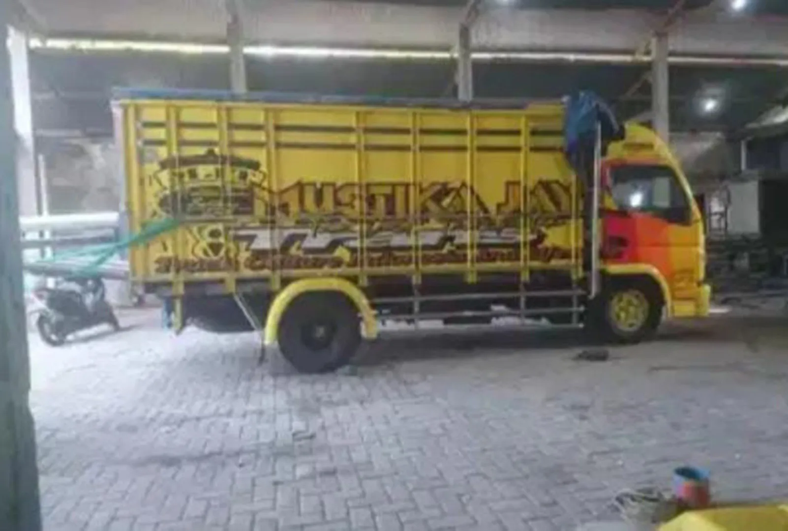 Jual Gudang Strategis di Nol Jalan Raya Lingkar Timur Sidoarjo