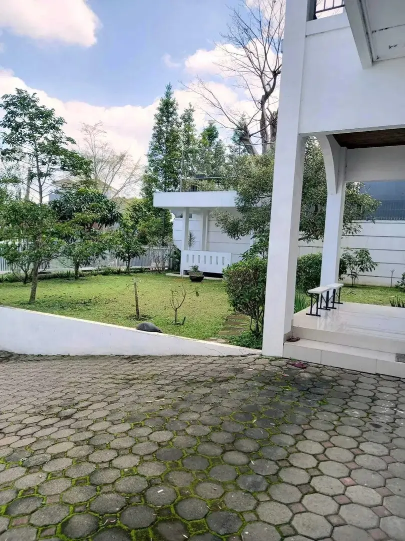 Jual Rumah Mewah Komplek Setiabudi Regency Bandung Barat
