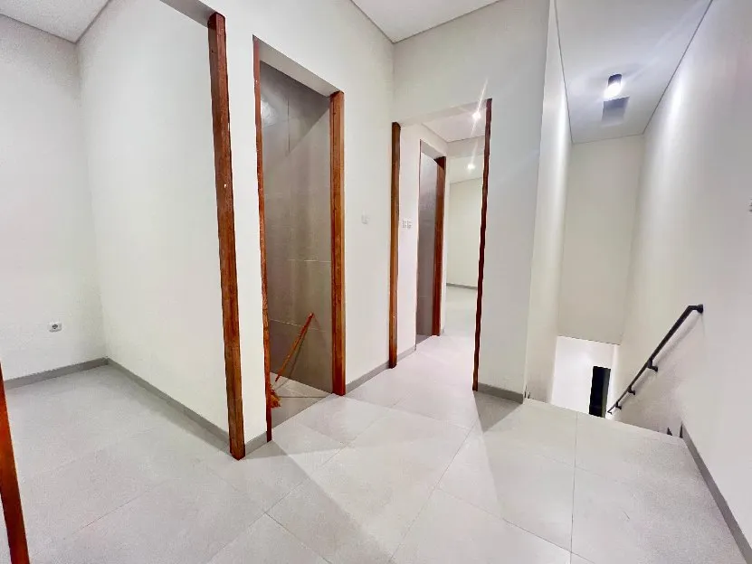 Hunian minimalis modern dalam komplek di Jatiasih Bekasi