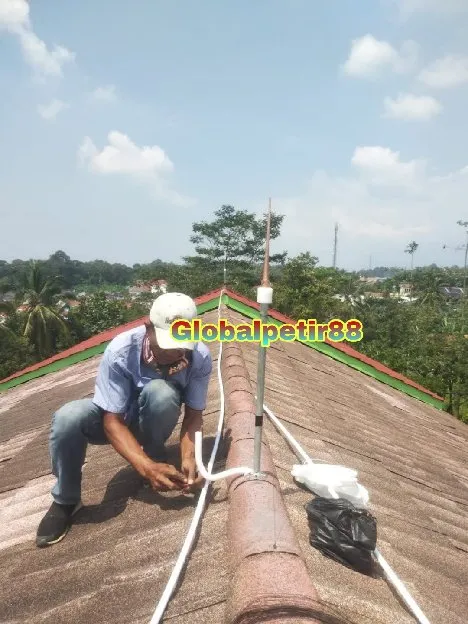 Pusat jasa pembuatan Grounding Anti Petir Situraja - Kabupaten Sumedang