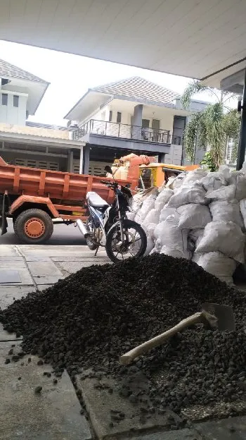 sewa truk pindahan rumah,angkutan puing,tanah depok,Jaksel,tangsel