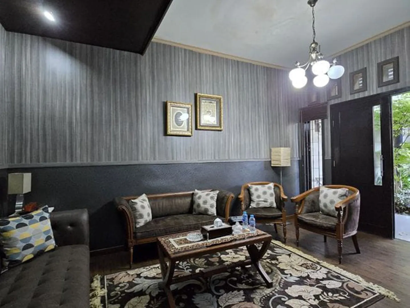 Jual Rumah Mewah di Cakra Wijaya Jakarta Timur Shm