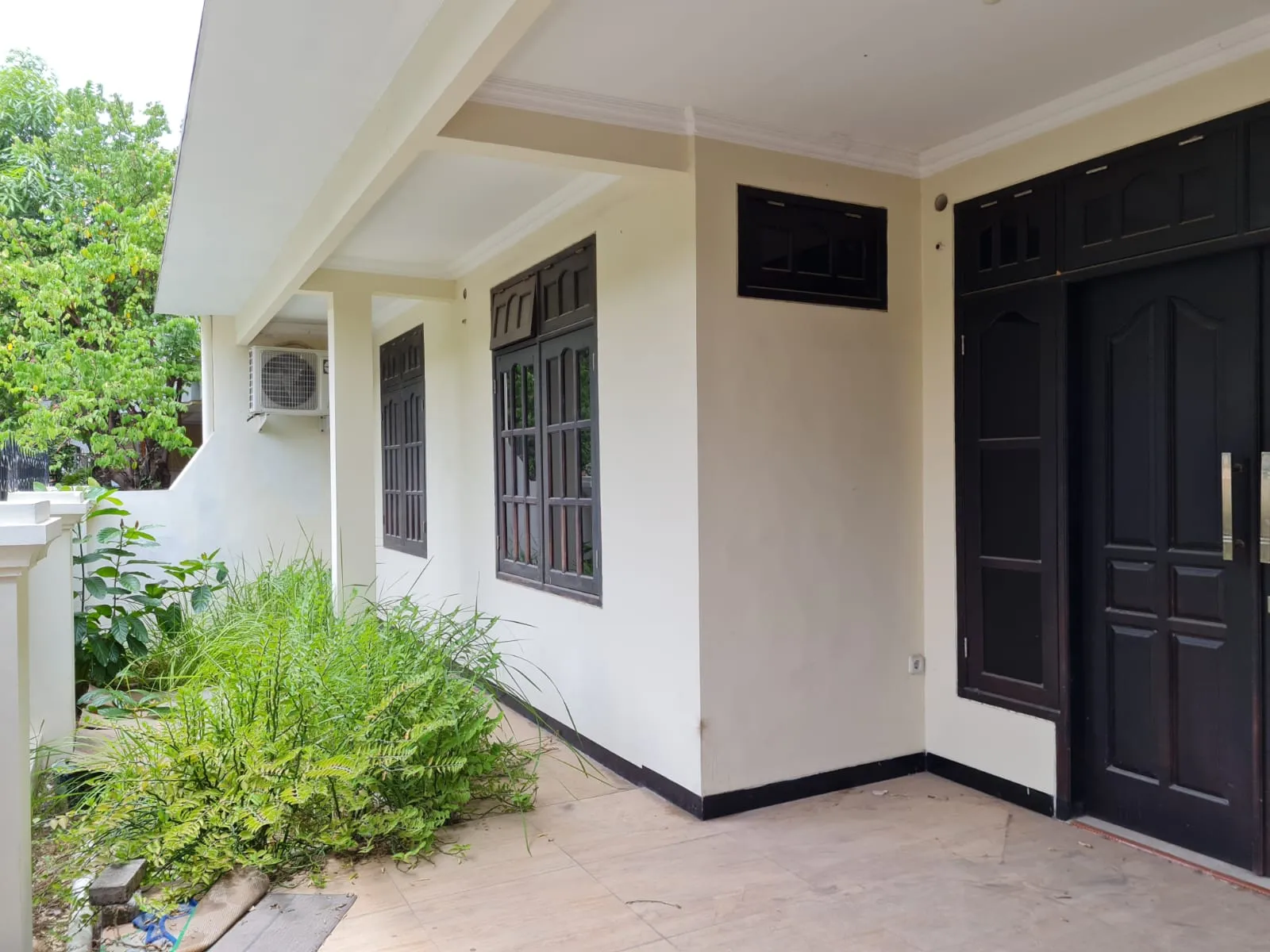 Jual Rumah Kosong Bagus Rungkut Menanggal Harapan Surabaya Shm