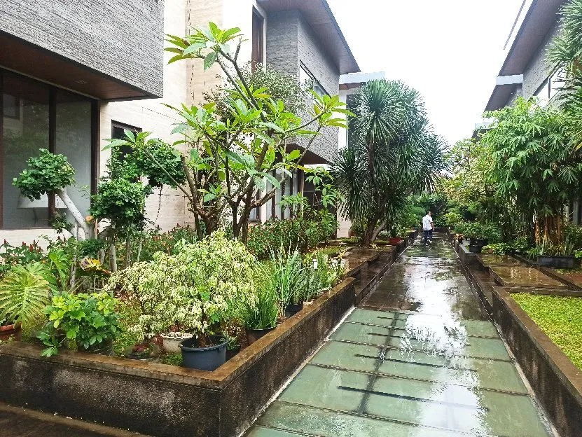 RUMAH TOWN HOUSE MEWAH KEMANG JAKARTA SELATAN