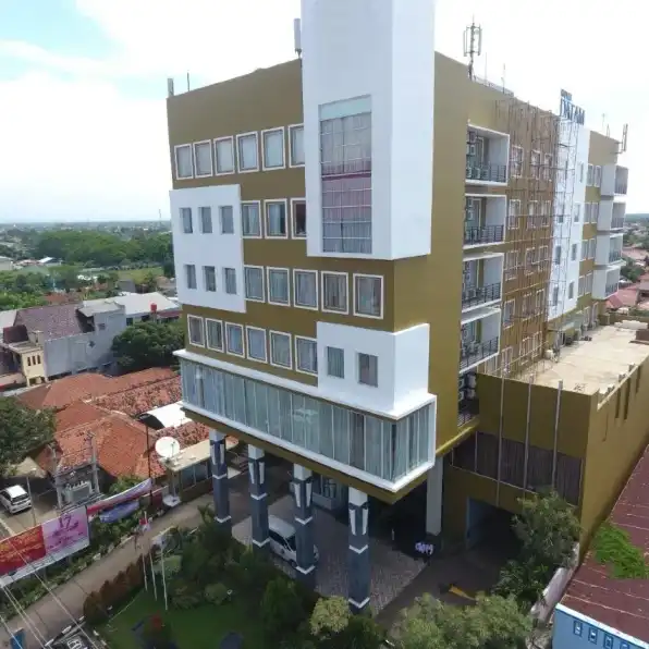 Jual Hotel Mewah Aktif di Area Podosugih Kota Pekalongan