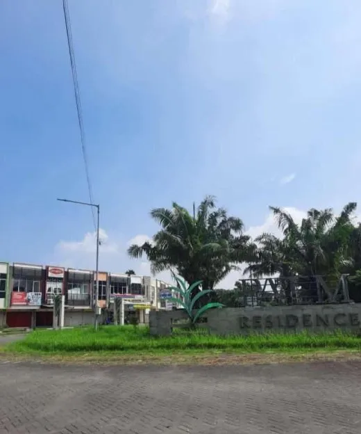 Jual Rumah Perumahan Palm Residence Sememi Surabaya Barat SHM Lt 167m UK 11X15m