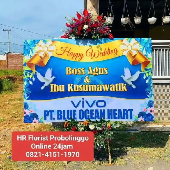 Toko Bunga di Banyuwangi 0821-4151-1970 HR Florist