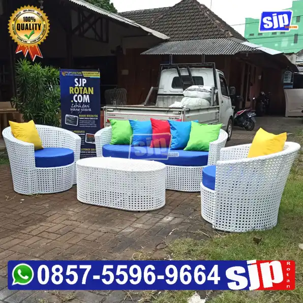 085755969664, 1 set sofa lengkung anyaman mata ayam rangka besi dilapisi anti karat