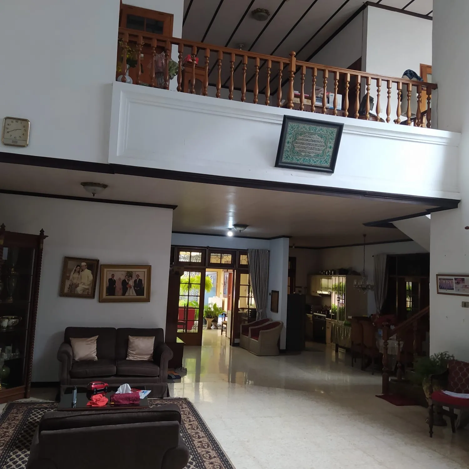 Dijual Rumah di jln Gayungsari Barat, Surabaya Selatan