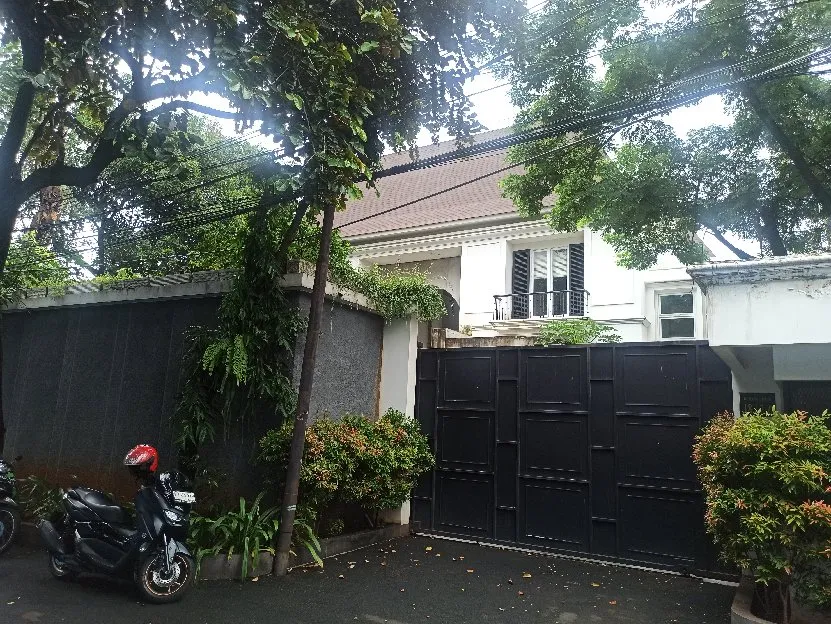 DIJUAL RUMAH MEWAH AMERICAN CLASSIC KEMANG JAKARTA SELATAN