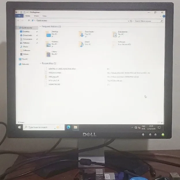 LCD Kotak 17 inchi - DELL