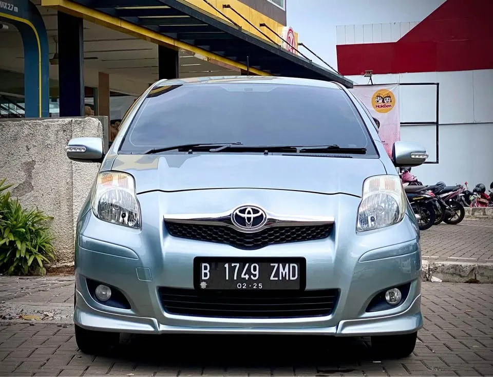 Yaris S Limited 2009