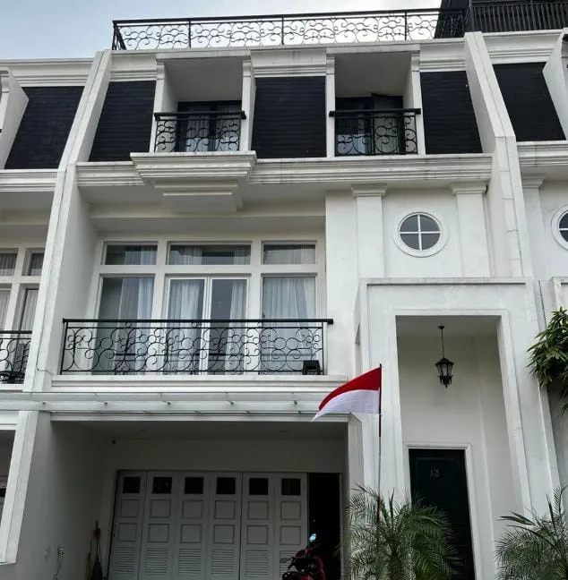 Dijual Rumah 3 Lantai di Cempaka Putih Timur, Jakarta Pusat