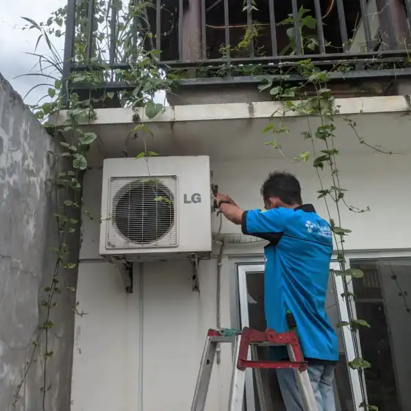 Layanan Service AC di Turi Sleman, CV Karya Gemilang Teknik 081249984900