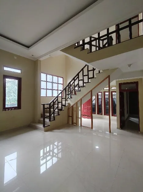 rumah baru renovasi dalam komplek area Jatibening Bekasi