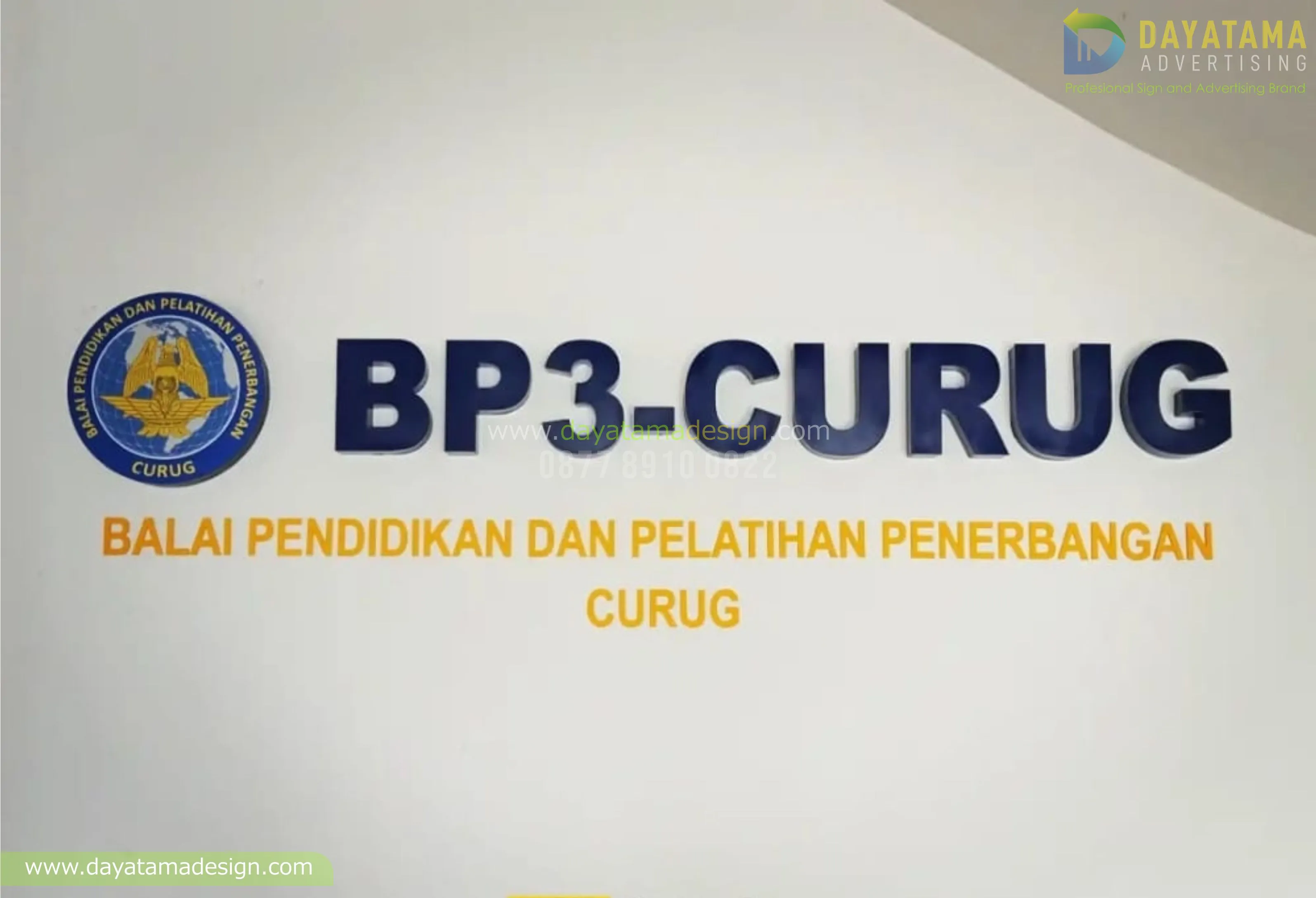 Jasa Reklame Huruf Timbul dan Neon Box Cileunyi
