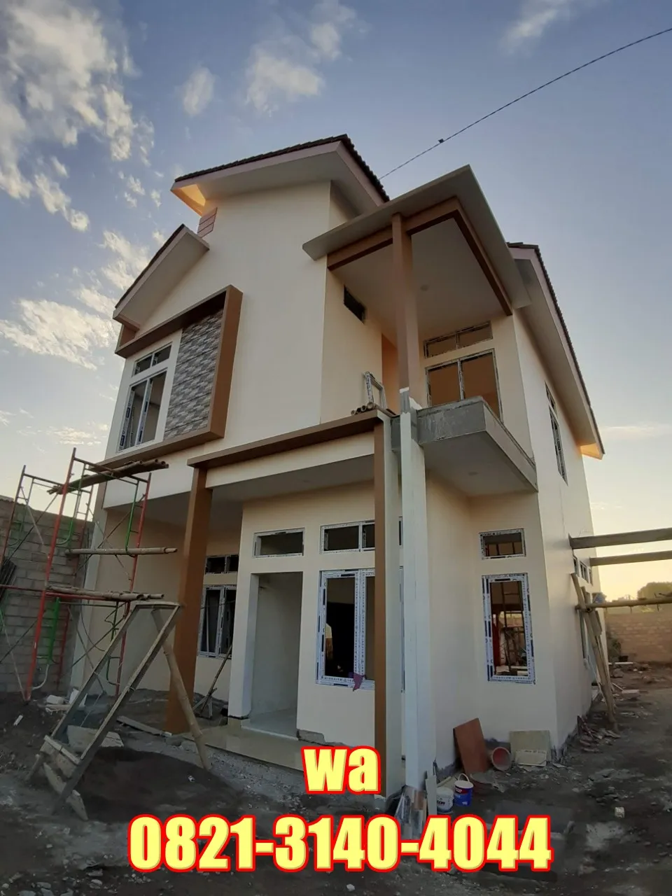 WAO82l 3l4O 4O44, renovasi rumah yang bagus GANDUSARI                 BLITAR